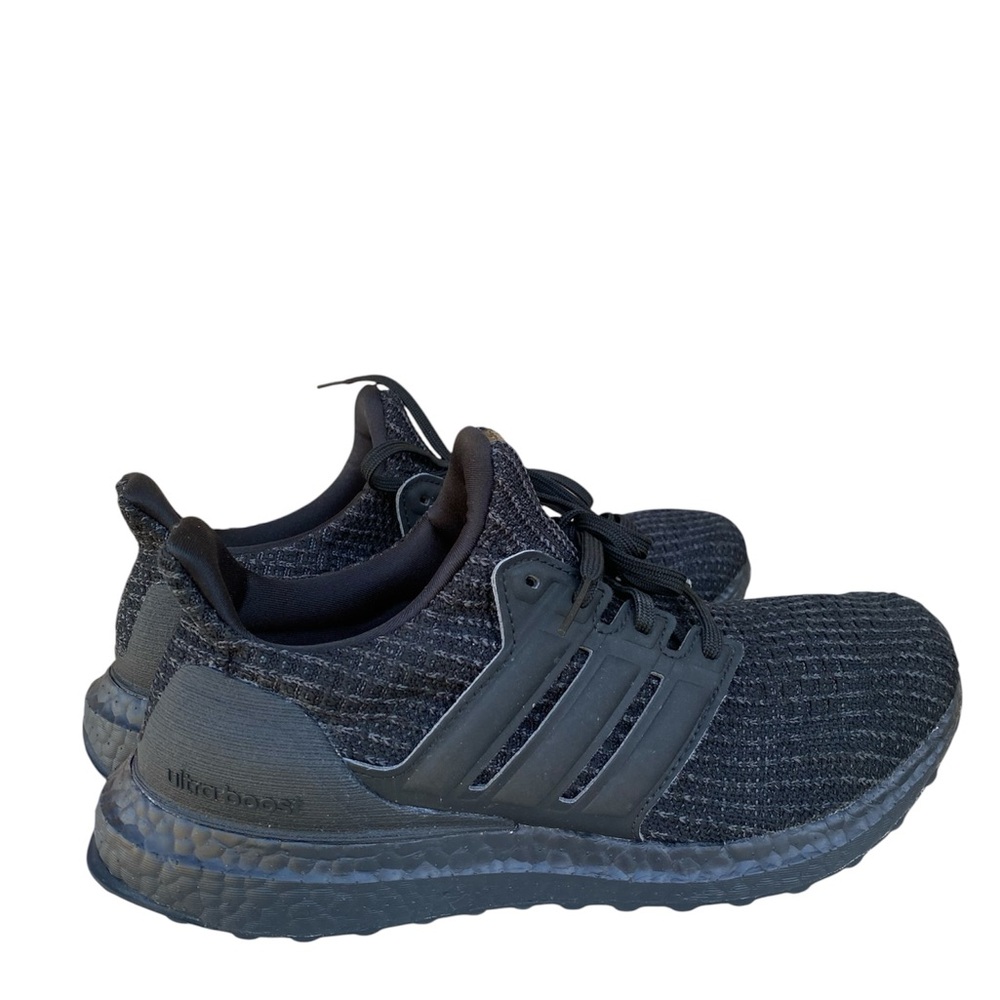 Adidas Ultraboost 4.0 Triple Black Running Shoes Woman’s
Size 8 US